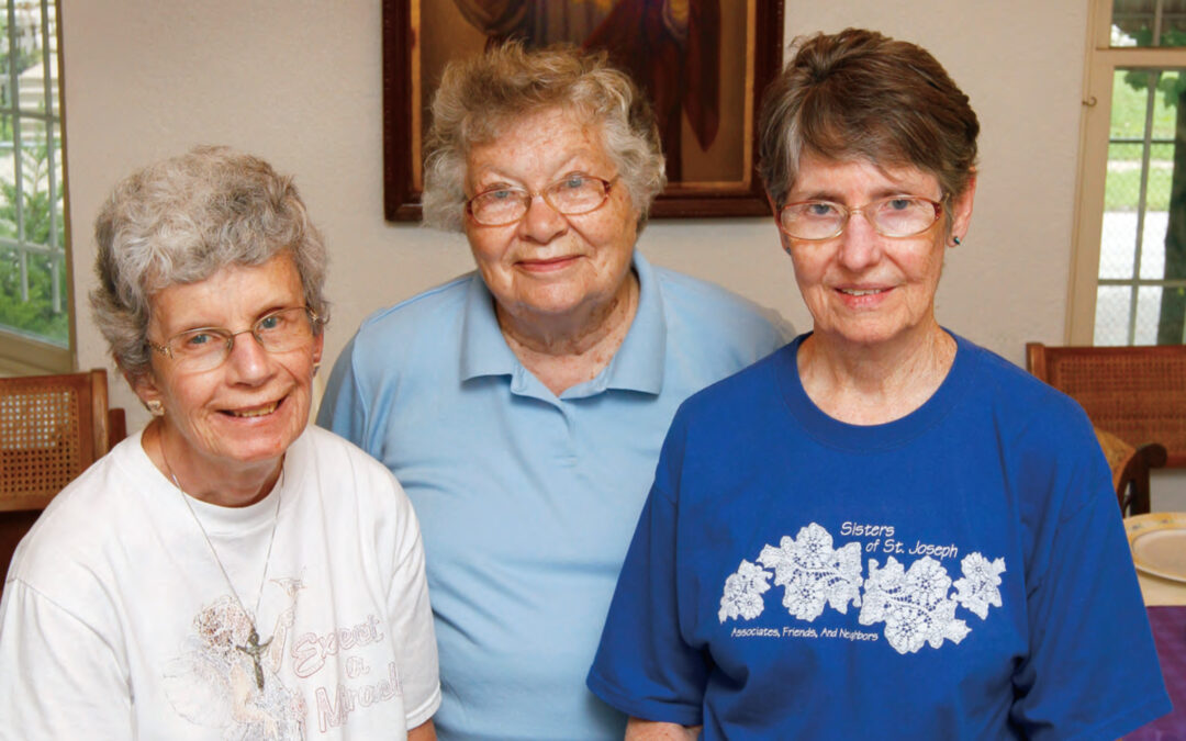 Connections Magazine, Fall 2017: Sisters Walk With Women Rebuilding Their Lives After Prison at Journey House